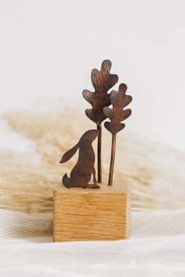Joanne Tinley | Gazing Hare with Oak Sculpture