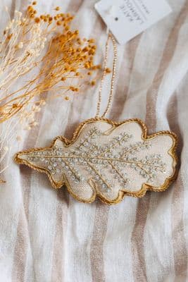 Katie Larmour | Irish Linen Oak Leaf