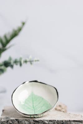 Nicola Briggs | Leaf Trinket Dish | Green