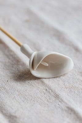 Purely Porcelain | Calla Lily Reed Diffuser Flower