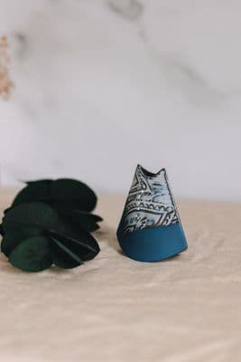 Ruth Fairhead | Small Ice Equilibrium Vase