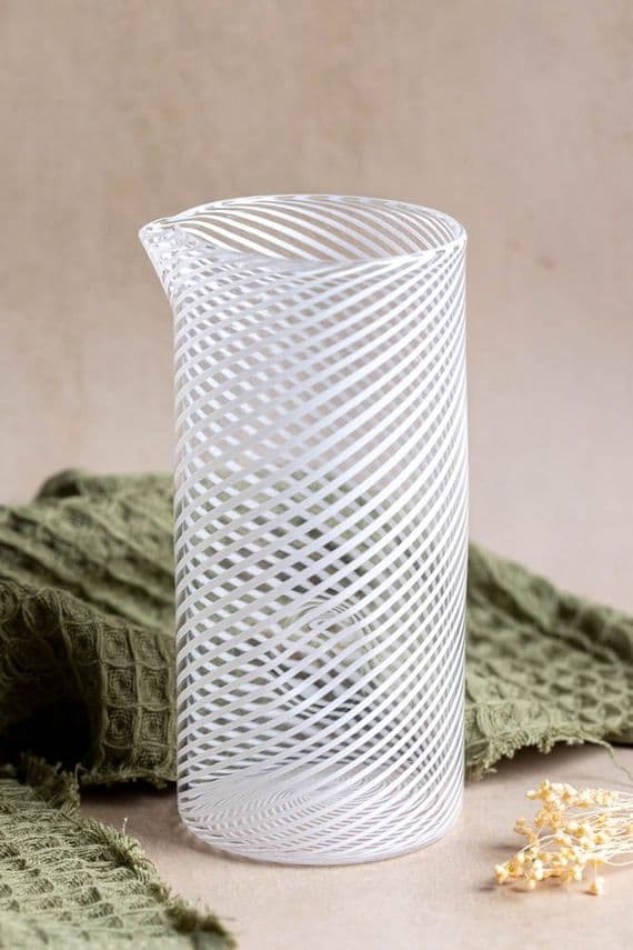 Benefield Spencer Glass Artist | Scott Benefield Large Pourer | Northern Ireland
