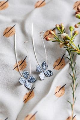 Sophie Victoria Anderson | Flower Threader Earrings