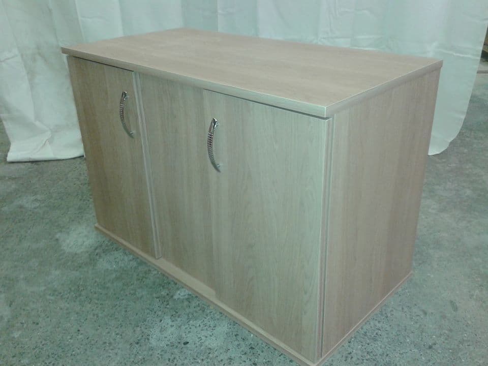 150cm x 60cm x 90cm (60x24x36) Cabinet two doors 5ft