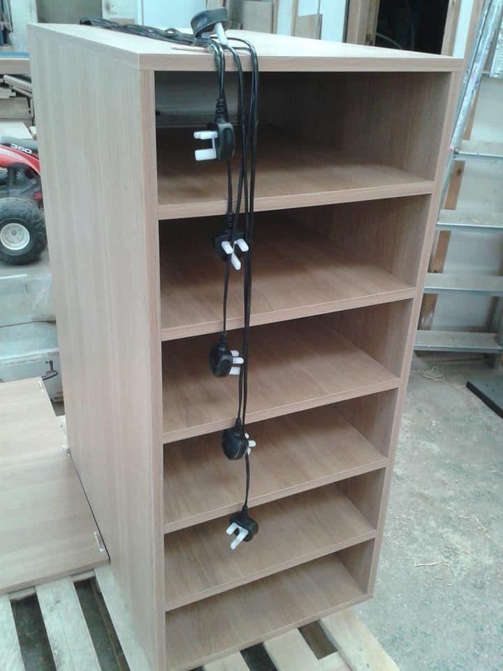 Racks with Heating and Heating Control