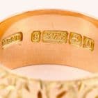 Antique 9Ct Gold 4.2g Floral Engraved Patterned Wedding Ring / Band