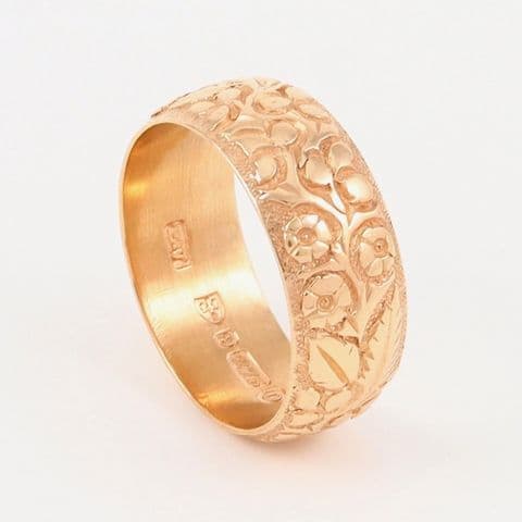 Antique 9Ct Gold 6.4g Floral Engraved Patterned Wedding Ring / Band c 1897