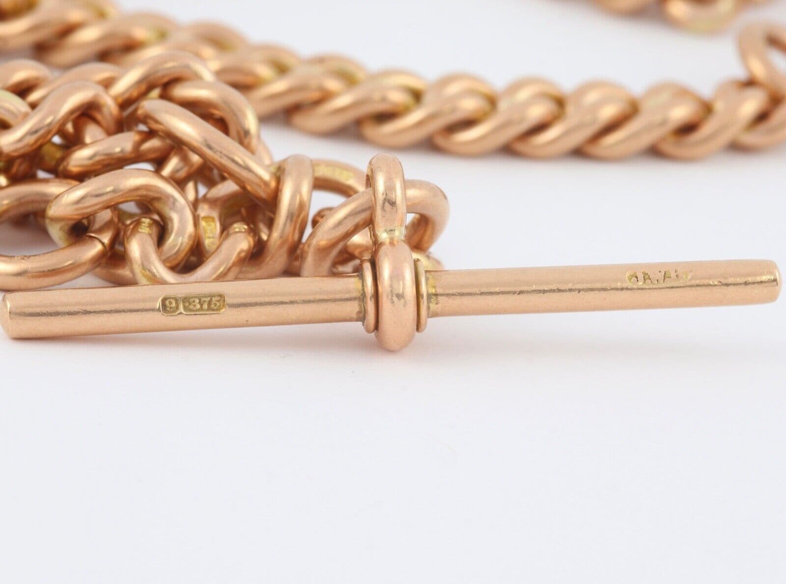 Carat Gold T Bar Necklace 2025