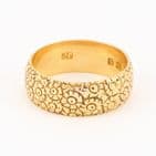 Antique Solid 18Ct Gold 8.5g Floral Engraved Patterned Wedding Ring / Band