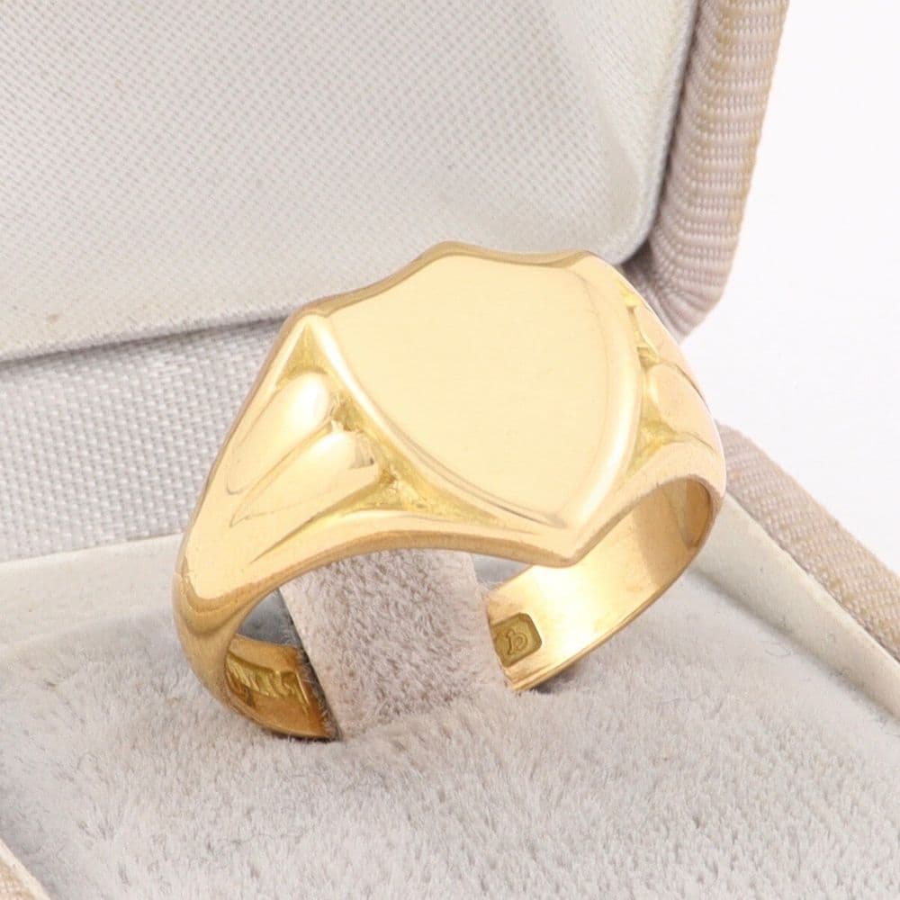 Men s Gents 18Ct Gold Shield Shaped Ring 10g — free download