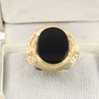 Men's Gents Vintage 9Ct Gold Signet Ring With Onyx And Eagle Design Shoulders