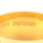 Vintage Solid 22Ct Gold Floral Engraved Patterned Wedding Ring / Band