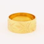 Vintage Solid 22Ct Gold Floral Engraved Patterned Wedding Ring / Band