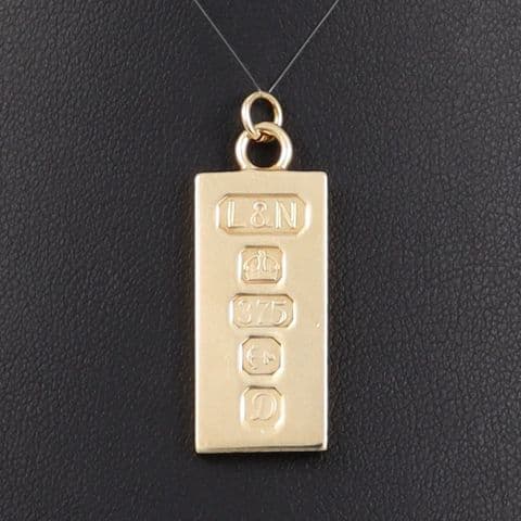 Vintage Solid 9Ct Gold 8.6g Chased Patterned Back Ingot Pendant c 1978