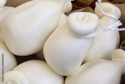 Scamorza - Semi Dry Cow Mozzarella