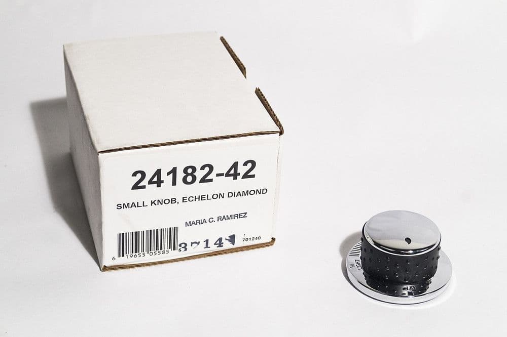 Fire Magic Echelon Diamond Series Grills Small Knob - 24182-42