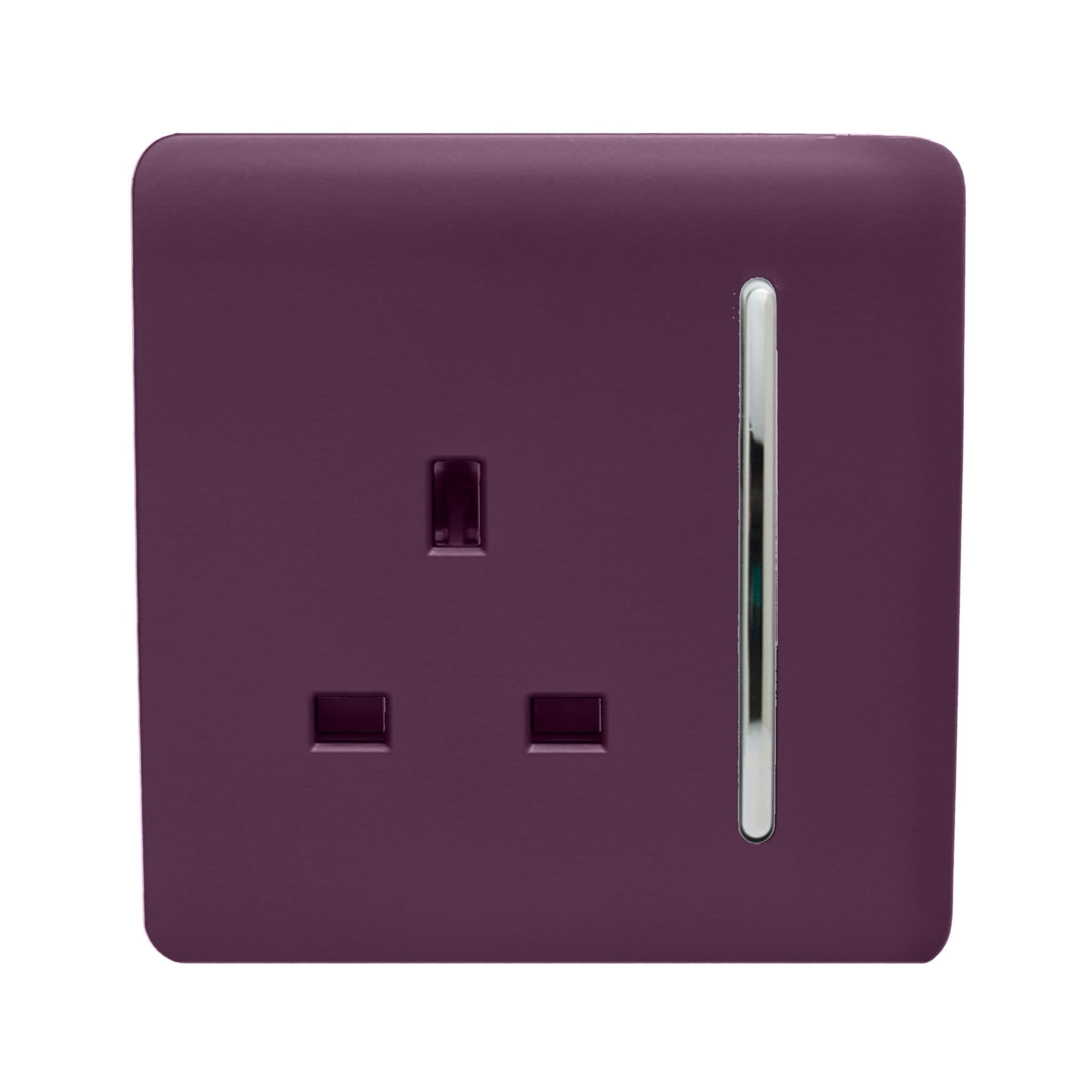 1 Gang 13 Amp Switched Plug Socket