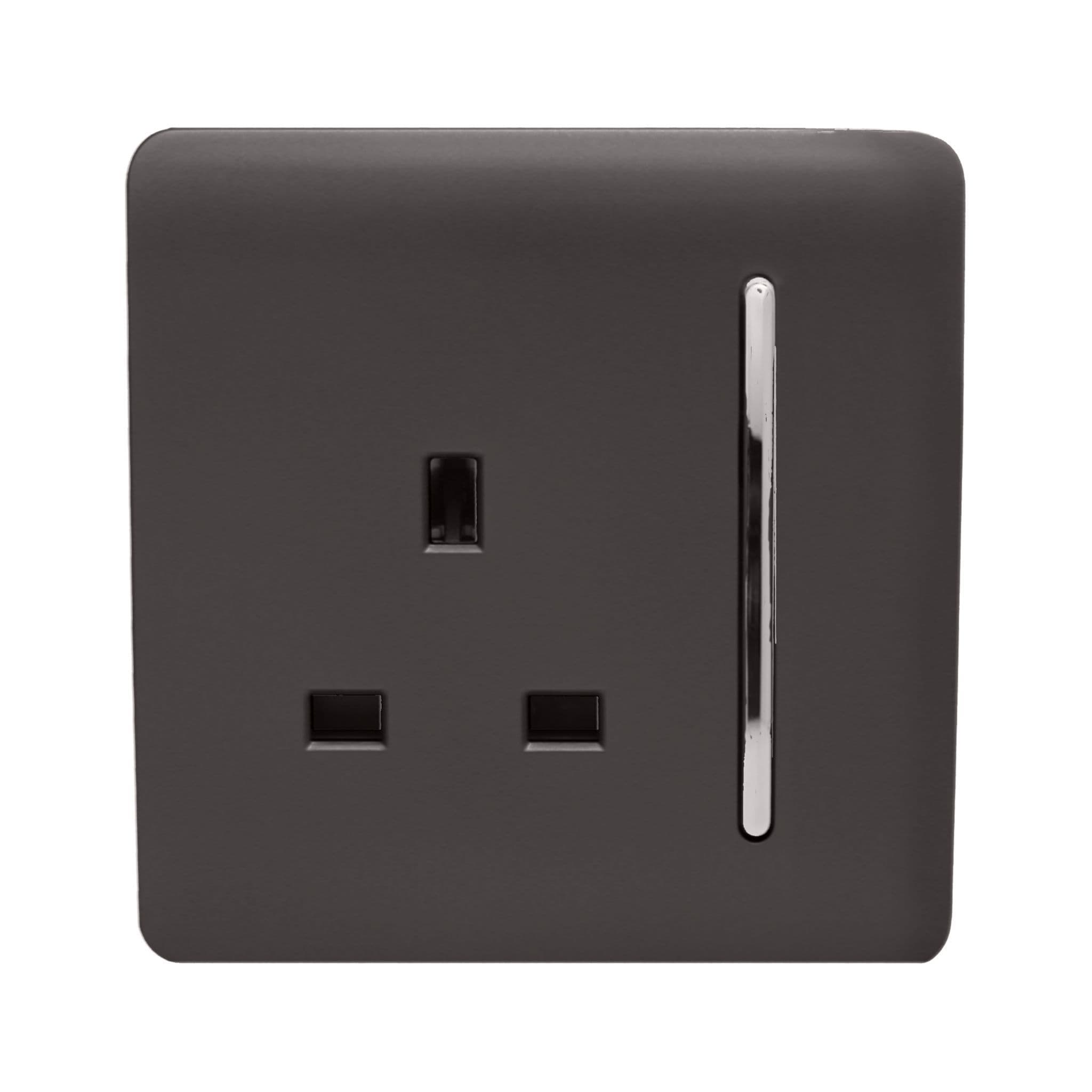 1 Gang 13 Amp Switched Plug Socket