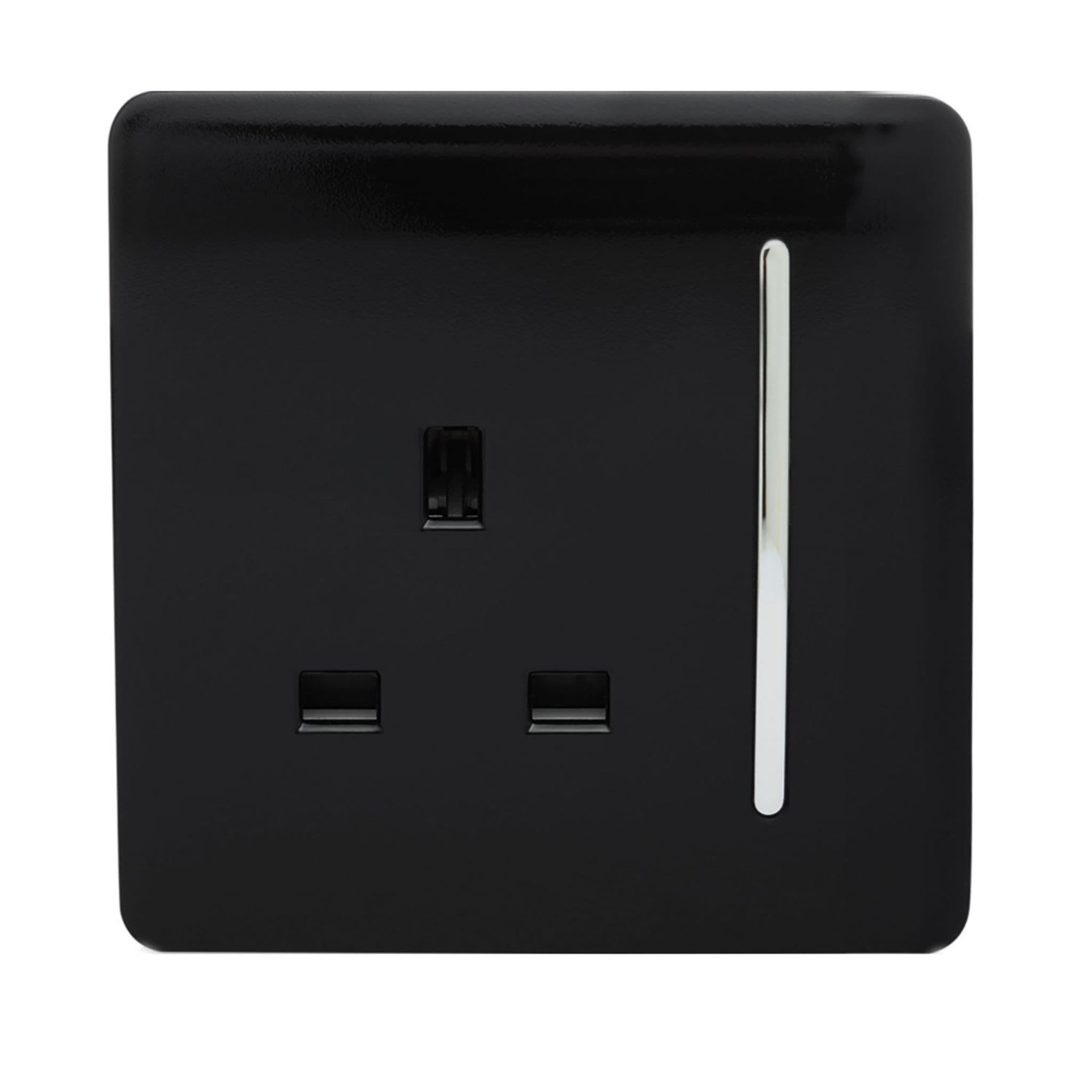 1 Gang 13 Amp Switched Plug Socket