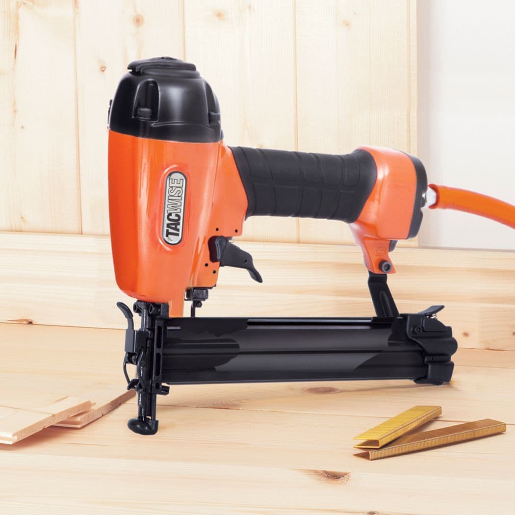 Tacwise D9040V Air Narrow Crown 18G Staple Gun 1540mm