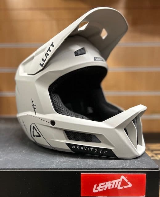 Leatt Gravity 2.0 MTB Helmet - GREY