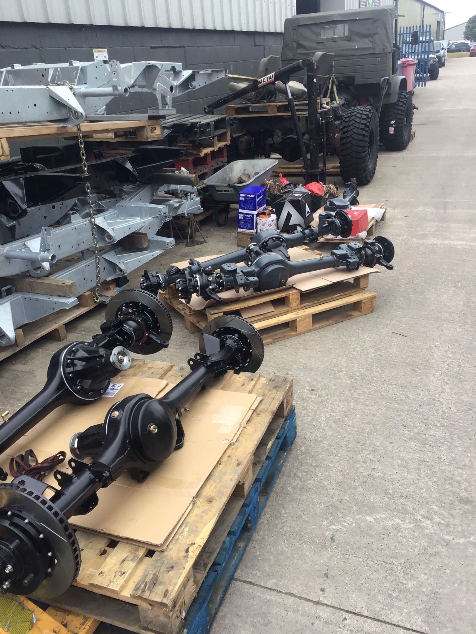 Rear Defender 110 & 130 Axle 2003 onwards