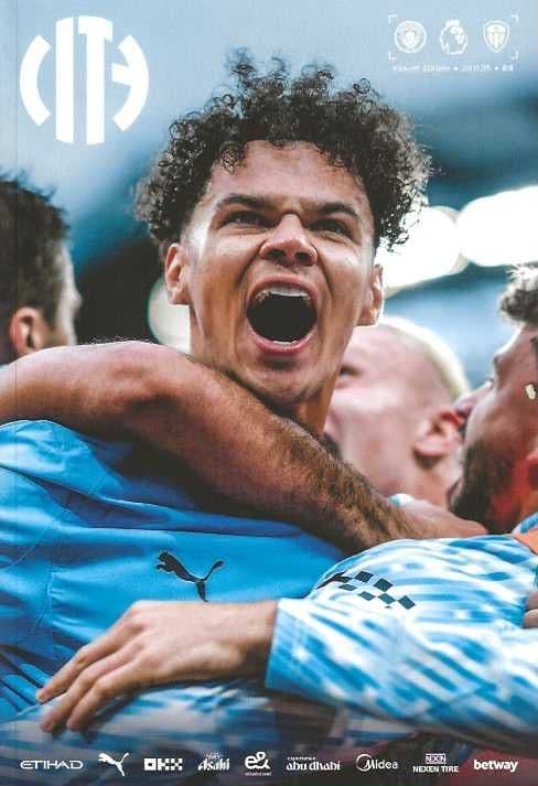 El Manchester City le ganó el clásico al United y se quedó con la FA