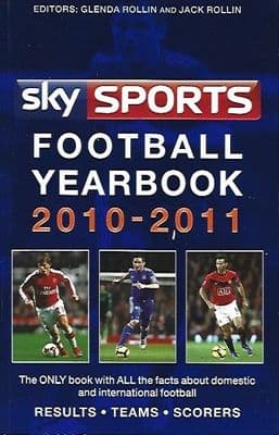 Sky Sports Football Yearbook 2010/2011 Season Paperback