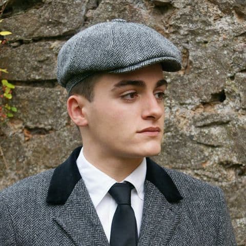 Gents Authentic Harris Tweed Shelby Cap in Classic Herringbone GH0460-Made in the UK