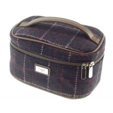 Harris Tweed Cosmetic Bag in Wine/Pink Overcheck LB2103-COL38