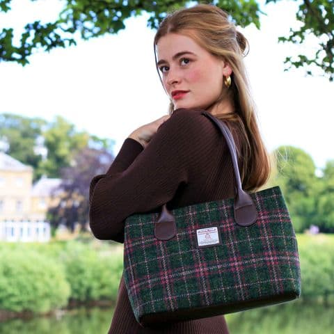 Women's Exquisite Harris Tweed Classic Handbag in Unique Green & Plum Check LB1003-COL 107