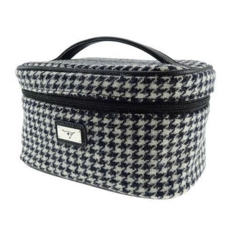 Women's Exquisite Harris Tweed Cosmetic Bag in Unique Black Dogtooth LB2103-COL 29