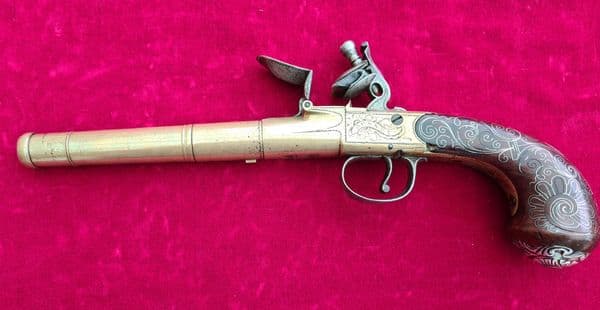 A brass framed flintlock cannon barrel pistol by Bunney London C. 1780. Ref 2397