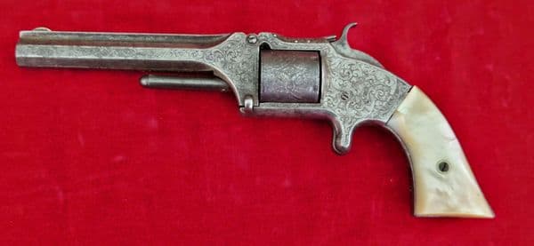 A rare American Civil War era .32 cal rim-fire Smith & Wesson factory engraved revolver, Ref 4258.