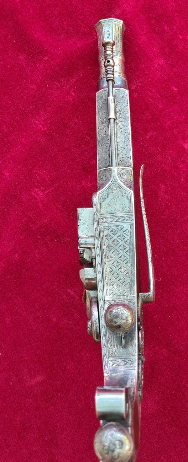 A rare Scottish Highlander's metal flintlock pistol. Made by MARSHALL  of EDINBURGH. Ref 3421.