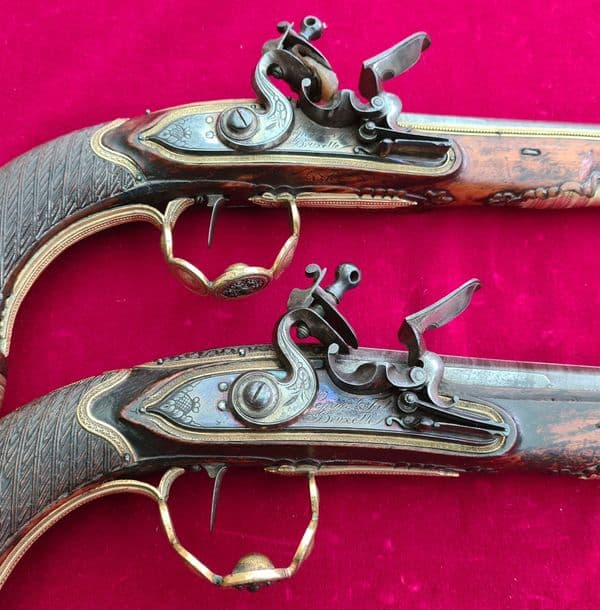 An extremely fine Pair of Napoleonic era French Officer's Flintlock Pistols. Ref 3780.