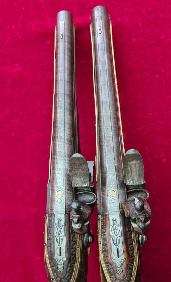 An extremely fine Pair of Napoleonic era French Officer's Flintlock Pistols. Ref 3780.