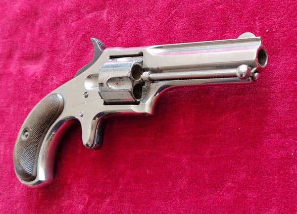 An scarce American Remington Smoot 5 shot .30 calibre Rimfire Revolver. Circa 1873. Ref 4150.