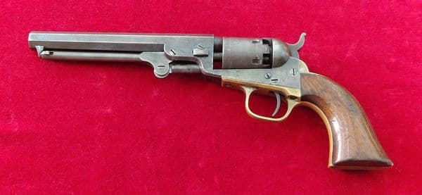 Colt model 1849 pocket .31  percussion revolver with blued barrel. Manufactured in 1864. Ref 4584.