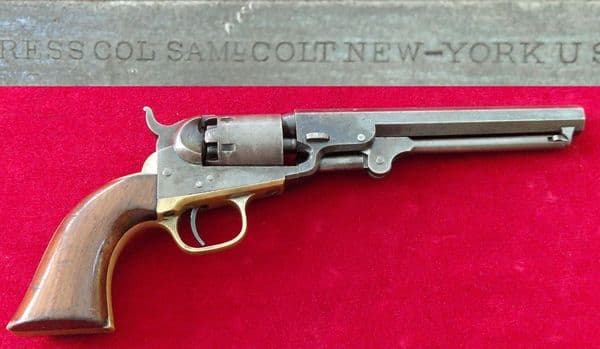 Colt model 1849 pocket .31  percussion revolver with blued barrel. Manufactured in 1864. Ref 4584.
