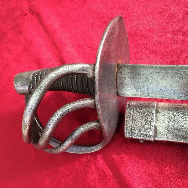 X X SOLD X X   French sword 1808-1815. Early pattern steel hilt. Complete with scabbard. Ref 8638.