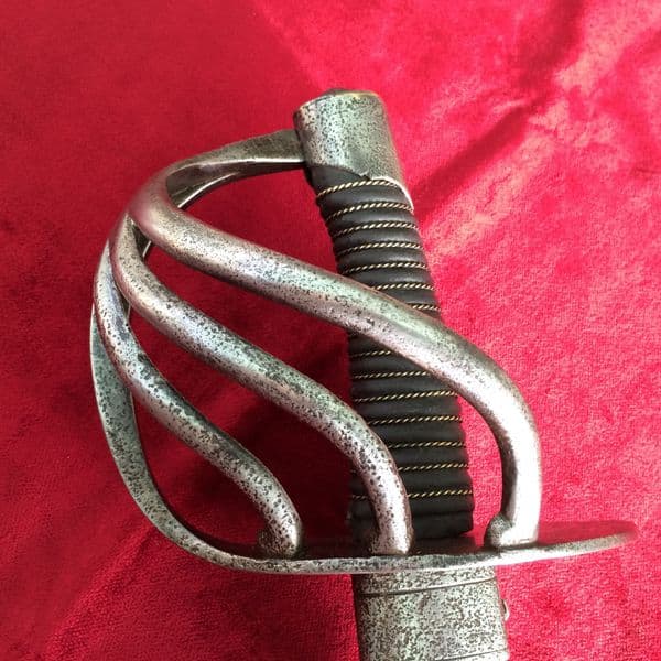 X X SOLD X X French sword 1808-1815. Early pattern steel hilt. Complete with scabbard. Ref 8638.