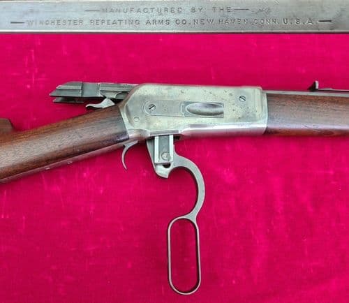 X X SOLD X X Winchester .38-56 Lever Action Rifle Model 1886. Very fine condition. Ref 3390