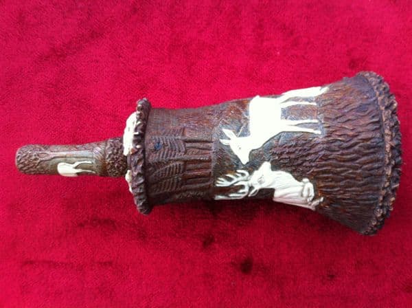 X X X  SOLD X X X  18th Century Superb powder horn with Deer and game decoration. Black Forest