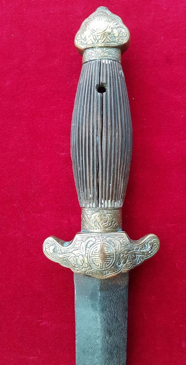 X  X  X SOLD X  X  X A Chinese short sword, probably circa 1900. Ref 1760.