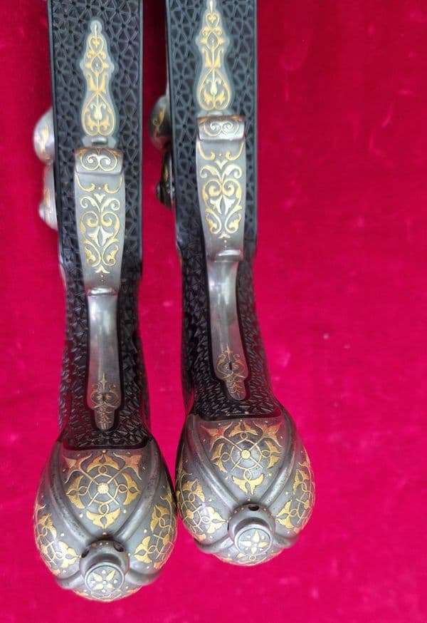 X X X  SOLD X X X  A pair of gold inlaid French percussion presentation pistols. Ref4036.