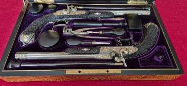 X X X  SOLD X X X  A pair of gold inlaid French percussion presentation pistols. Ref4036.