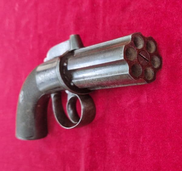 X X X  SOLD X X X  A percussion bar-hammer 6 shot pepper-box revolver. Circa 1840-1850. Ref 4142