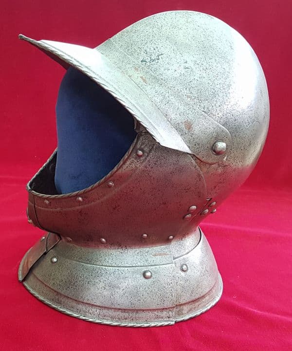 X X X  SOLD  X X X  A rare and fine Burgonet helmet. English Civil War era. Ref 9282.