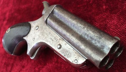 X X X  SOLD X X X A scarce Antique 4 barrelled Sharps American Gambler's Derringer,  Bird's head